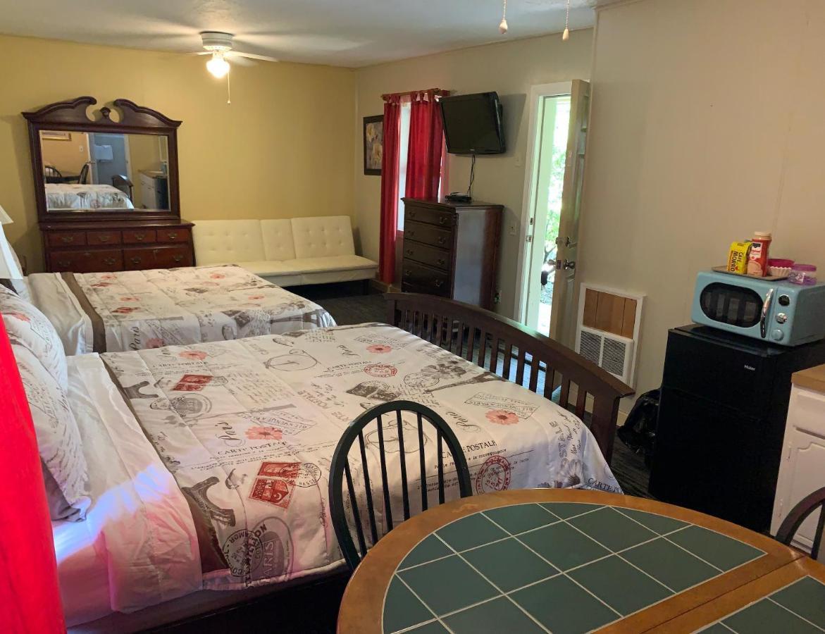 Phillips Historic Motel & Cottages Robbinsville Esterno foto