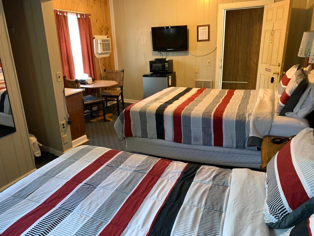 Phillips Historic Motel & Cottages Robbinsville Esterno foto