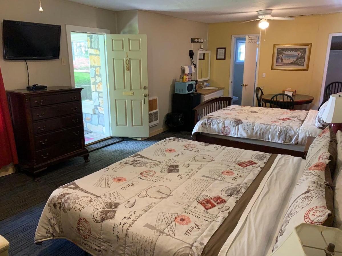 Phillips Historic Motel & Cottages Robbinsville Esterno foto