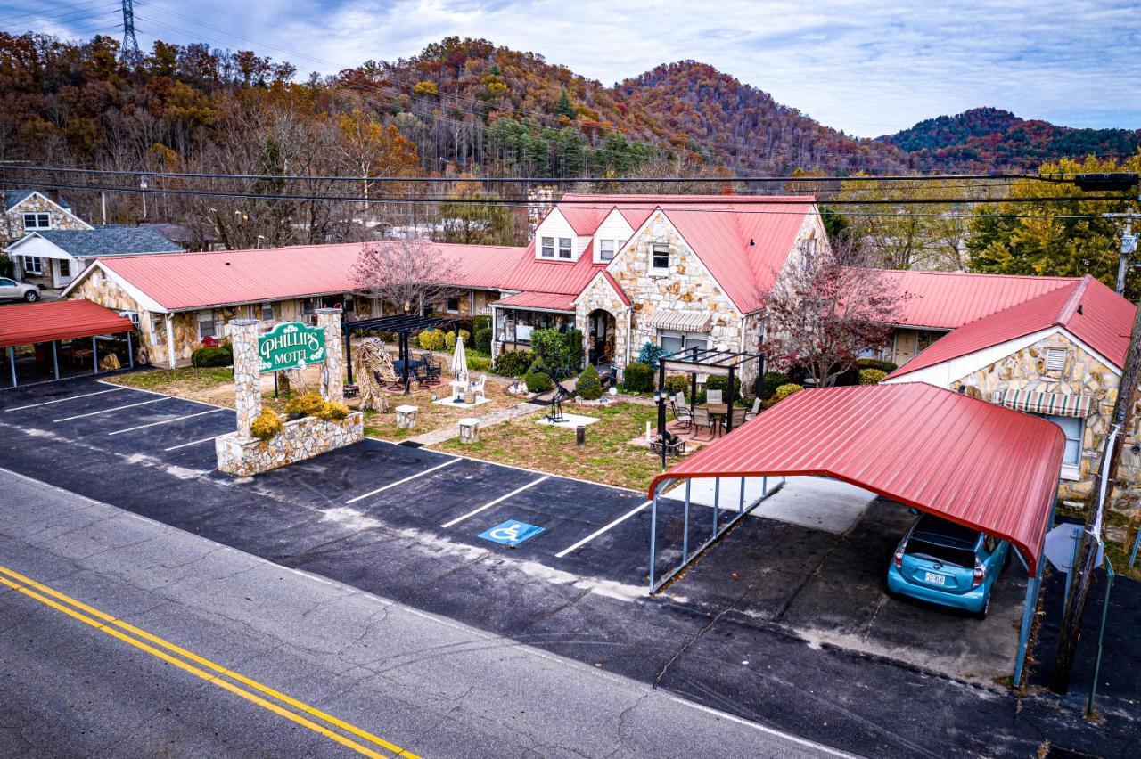 Phillips Historic Motel & Cottages Robbinsville Esterno foto