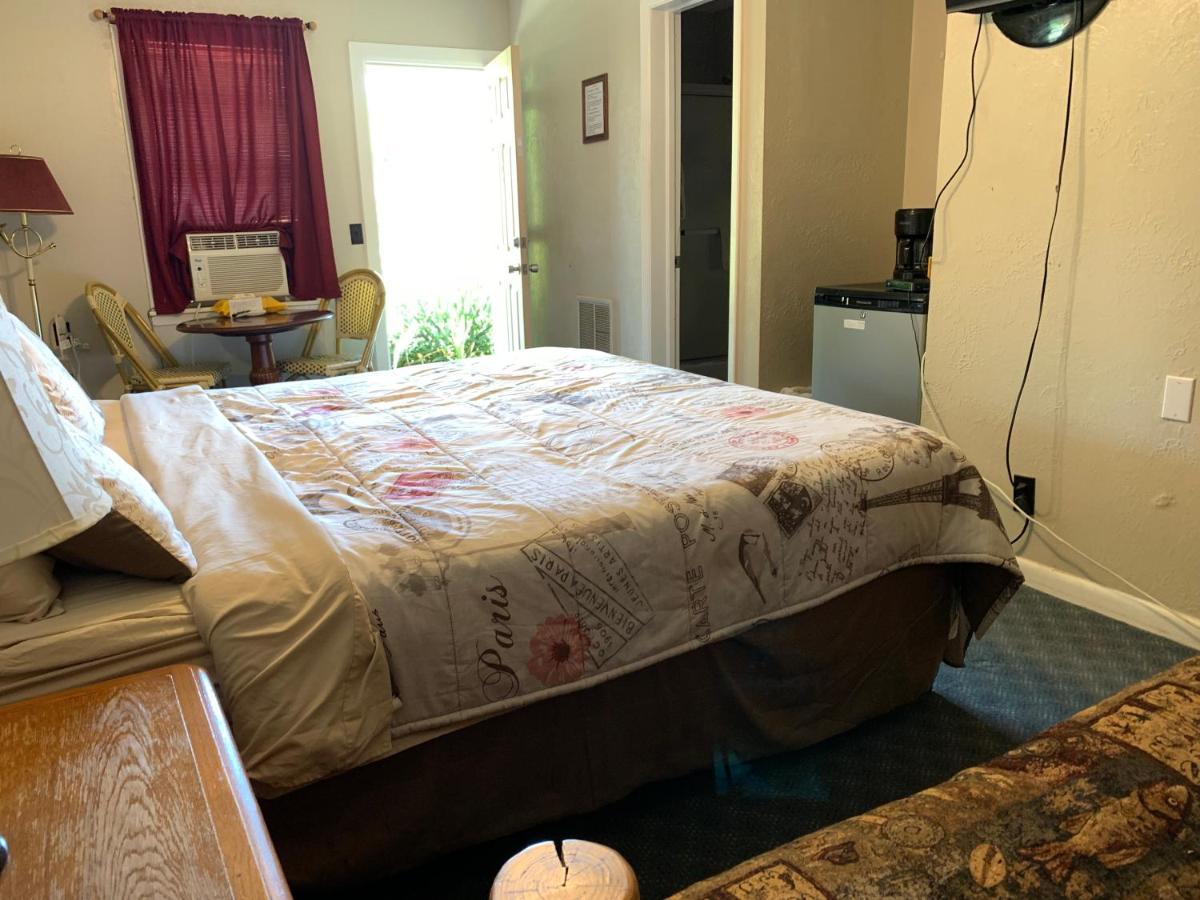 Phillips Historic Motel & Cottages Robbinsville Esterno foto