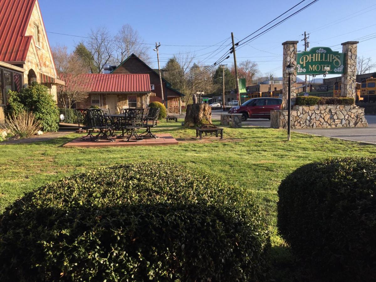 Phillips Historic Motel & Cottages Robbinsville Esterno foto