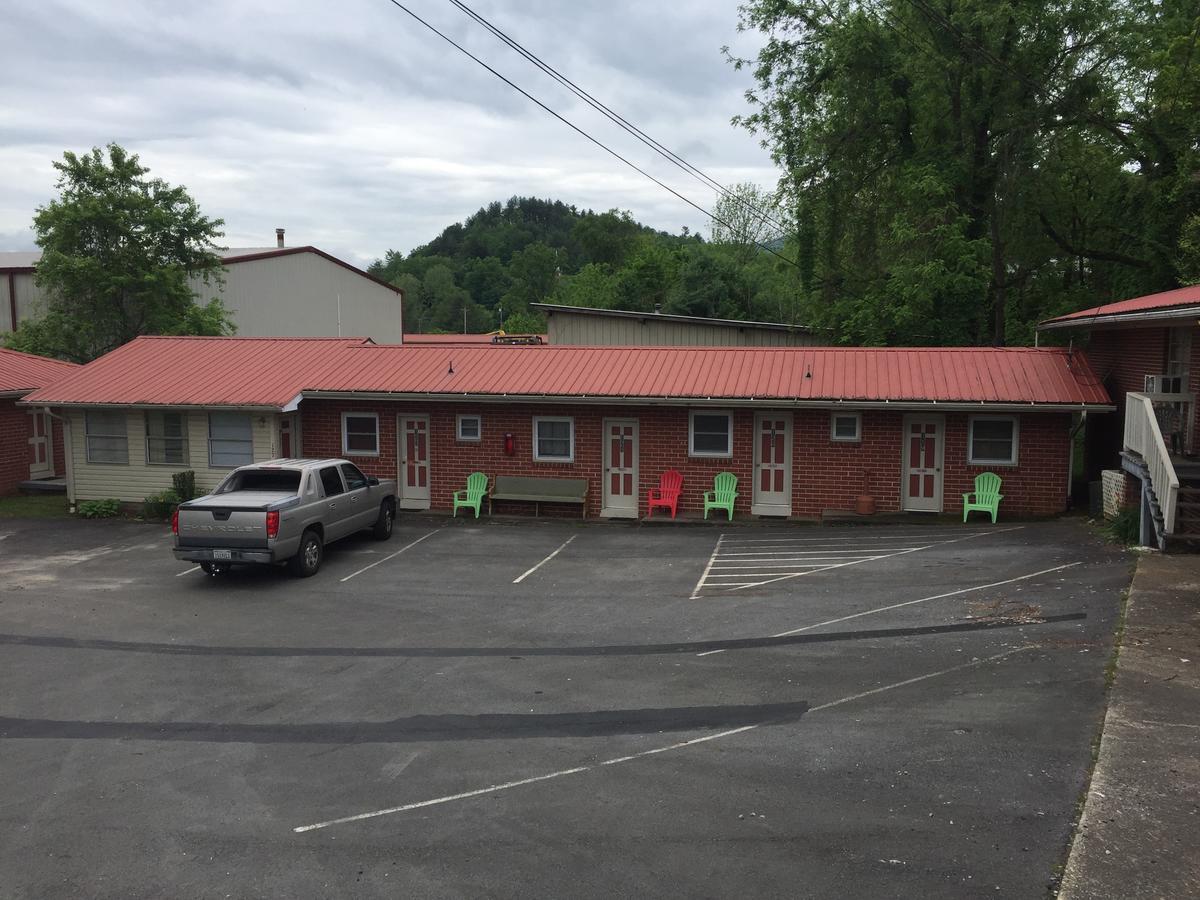 Phillips Historic Motel & Cottages Robbinsville Esterno foto